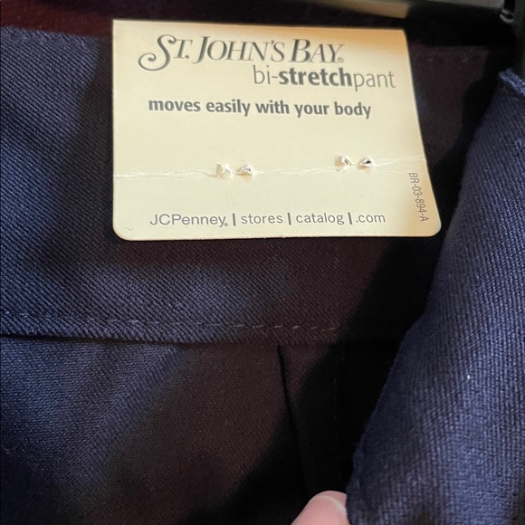 NWT sz 12 Women’s St. John’s Bay bi-stretch navy wide leg/flare/bootcut pants - Picture 5 of 12